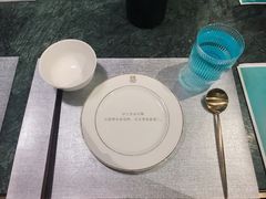 -忘忧草融合私房菜(红鼎国际店)