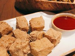 咸亨臭豆腐-香园茶社·金陵小灶(老门东店)