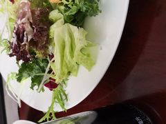 -东西风牛排馆周末烧烤自助(首都机场希尔顿店)