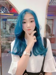 -BULB STUDIO 巴柏明星发型工作室