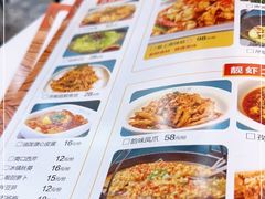 -靓虾二哥长沙地标小龙虾(五一广场店)