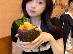 -椰吉满•鲜椰饮品(侨港黑金冠好店)