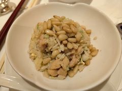 菠萝松子鸡粒炒饭-香宫(九龙香格里拉店)