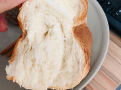 -白玉兰食品(汇联商厦店)
