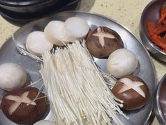 -安小胖韩国烤肉(财富广场画苑小区店)