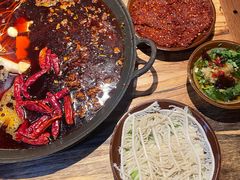 -四小区火锅·巷子里的重庆火锅(花照壁店)