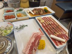-韩香福烤肉庄园(华夏路店)