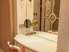 -上海白金汉爵大酒店(大零号湾国际会议中心店)