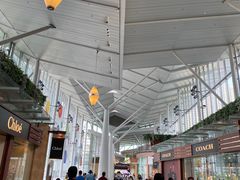 -东荟城名店仓