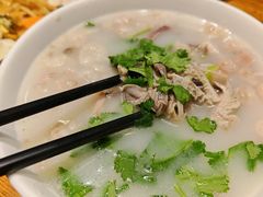 -蒙艾里民族传统菜蒙餐