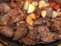 -老东镇啤酒屋海鲜加工·蒸汽海鲜·海鲜烧烤(台东店)