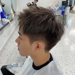 -DX HAIR SALON·发现未知美发沙龙