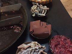 -岗上渣渣老火锅(两路口店)