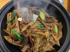 -万景饭店·鱼街农家菜