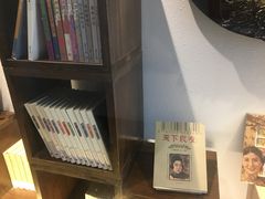 -良友书坊(安徽路店)