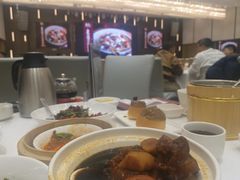 -喜宴又一村·粤菜·茶点·海鲜(壹方天地店)
