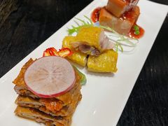龙井三品-柒园·三十年创意杭帮菜(龙湖滨江天街店)