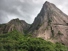 -鄣山大峡谷