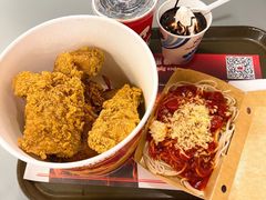 歡樂桶（6件炸雞）-快乐蜂(永光广场店)
