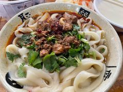 -任记七中刀削面(总店)