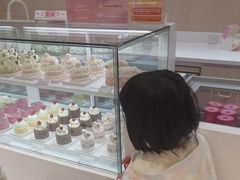 -好利来(上海长宁龙之梦店)