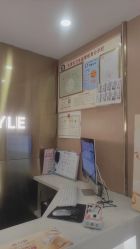 -一東造型烫发染发