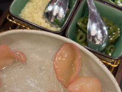 -得意咚瓜·顺德鱼生·冬瓜火锅(深圳首店)