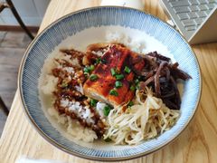 -春笙食堂.丼饭拉面寿司(GOGO新天地店)