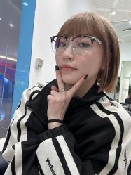 -吉艺心专业美发造型