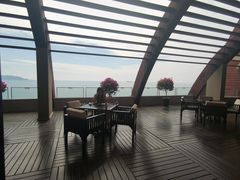 -三亚湾海居铂尔曼度假酒店