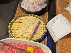 -尚尚仙·酸汤猪手·猪肚鸡火锅(华联万柳购物中心店)