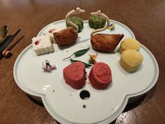 -荷风细雨·中国茶宴(世纪大道店)