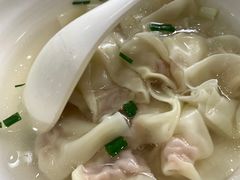 -珊珊小笼馆(仙霞路店)