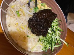 炸酱面-好嫂子酱猪手•农家菜(华远坊店)