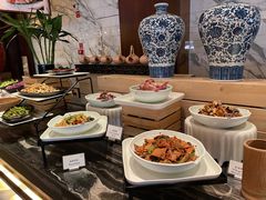 -岷山饭店-芝芝自助餐厅