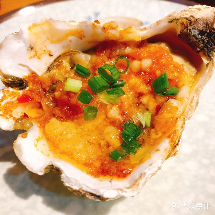 谭记·乡坝坝火锅蒜蓉生蚝图片 - 第1张