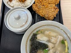 早餐鲜肉小馄饨-永和大王(杨高中路店)