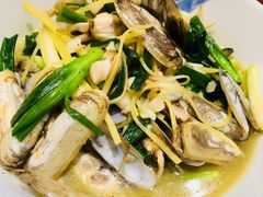 -琥珀老六龙虾(四里河店)