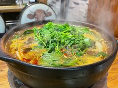 红焖羊腩煲-兄弟龙虾(胜太路总店)