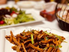 杏鲍菇炒鹿柳-鹿鸣春饭店(总店)