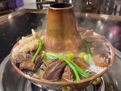 -岳记兴隆·青城腊排铜火锅(融创店)