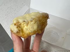 豆乳蛋挞-鲍师傅糕点(江苏路店)