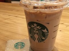 红茶拿铁意式浓缩半糖少冰-星巴克(天津火车站店)
