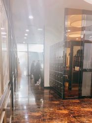 点击看大图 -八佰伴8008星级形象店