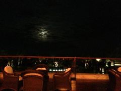 iphone_upload_pic-康莱德酒店·望海阁大堂吧