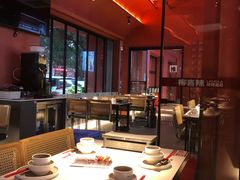 -柳喜辣·烧烤酒局(跃进总店)