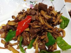 -东北人家铁锅炖(鞍山路店)