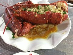 -覃记海鲜美食餐厅