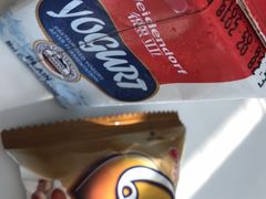 -维也纳酒店(广州番禺大石江景花园店)