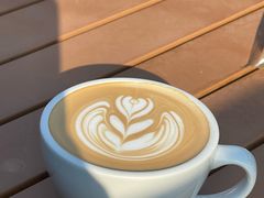 -UNI UNI(环亚凯瑟琳店)